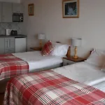 O'connor's 3*