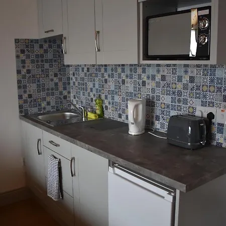 לינה וארוחת בוקר O'connor's 3*